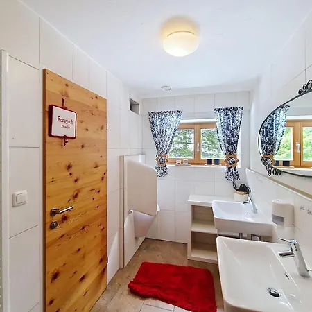 Apartment Naviser Huette-2 By Interhome
