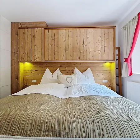 Apartment Naviser Huette-2 By Interhome *