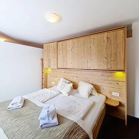 Naviser Huette-2 By Interhome Apartment Navis