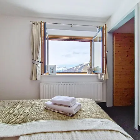 Apartment Naviser Huette-2 By Interhome